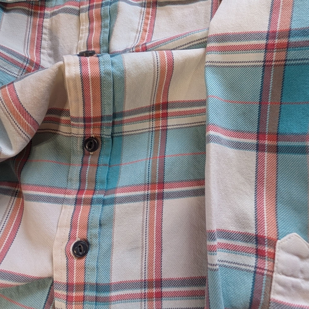 L.L. Bean Slightly Fitted Plaid Shirt Men's M-Reg Green White Red Button - Picture 11 of 12